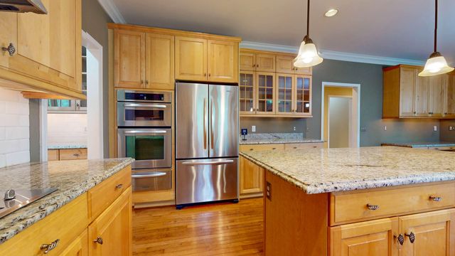 22279 Brockshire Street, Novi, MI 48375