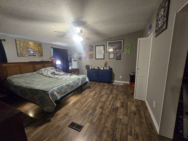 4014 Trevor Ct, Pleasant View, TN 37146