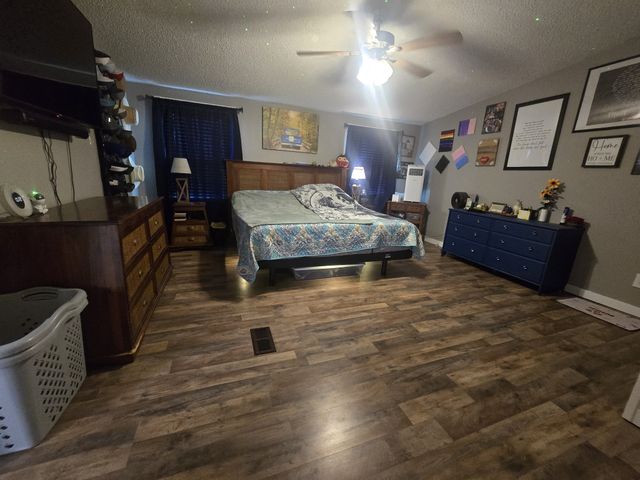 4014 Trevor Ct, Pleasant View, TN 37146