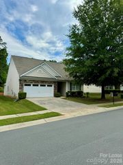 9116 Gray Willow Road, Charlotte, NC 28227