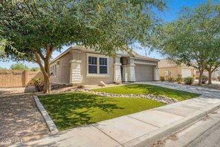 7124 W PALMAIRE Avenue W, Glendale, AZ 85303