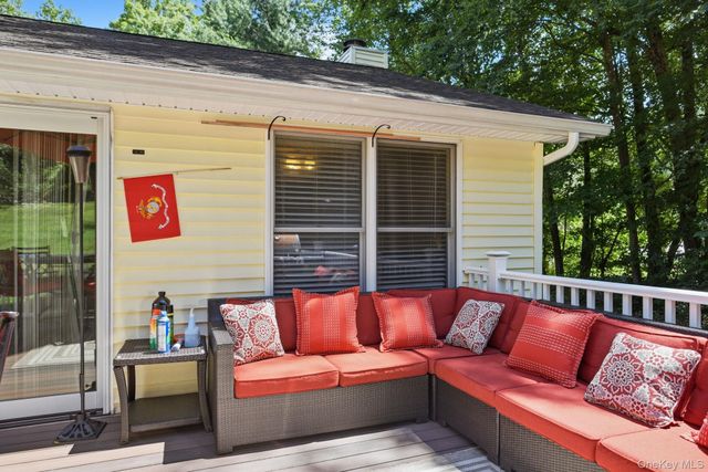 73 Kentview Drive, Carmel, NY 10512