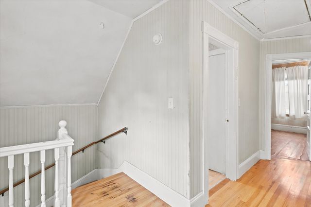 8 Ord St, Salem, MA 01970