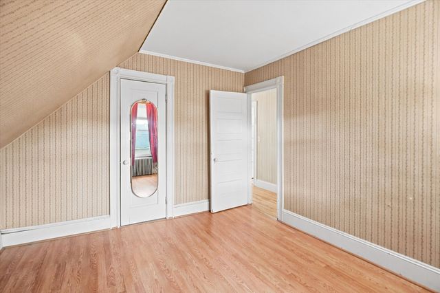 8 Ord St, Salem, MA 01970