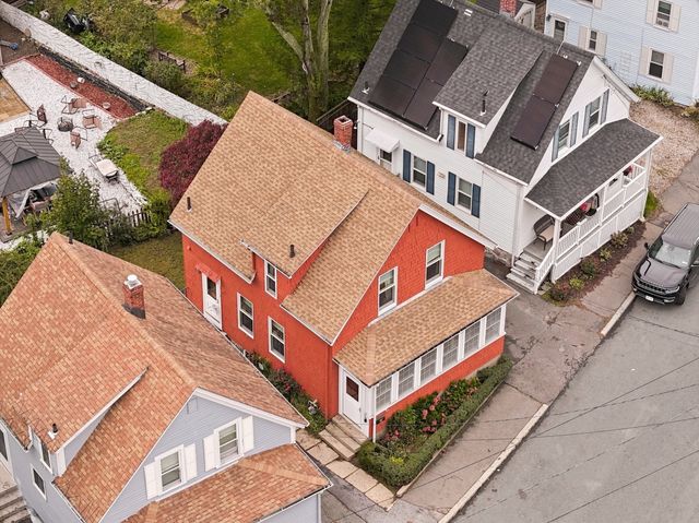 8 Ord St, Salem, MA 01970