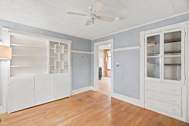 8 Ord St, Salem, MA 01970