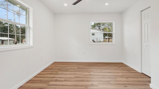 97 Graham Street, Defuniak Springs, FL 32435