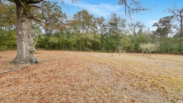 97 Graham Street, Defuniak Springs, FL 32435