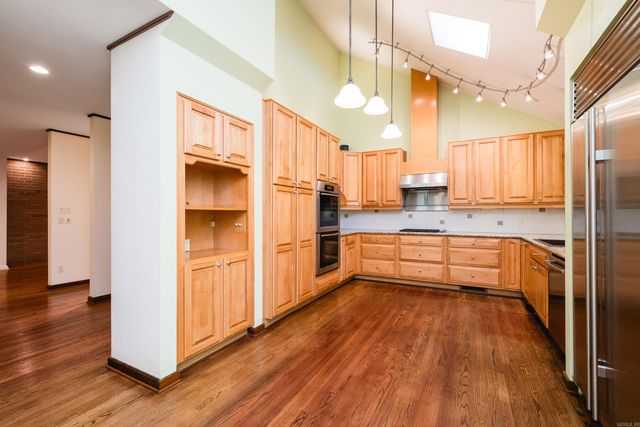 18 Hickory Hills Circle, Little Rock, AR 72212