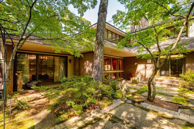 18 Hickory Hills Circle, Little Rock, AR 72212