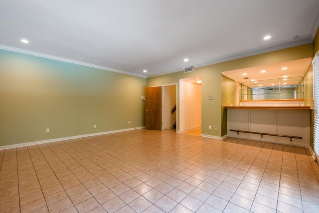 18 Hickory Hills Circle, Little Rock, AR 72212