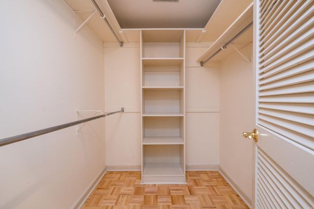 18 Hickory Hills Circle, Little Rock, AR 72212