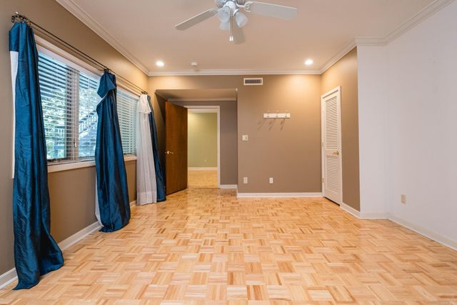 18 Hickory Hills Circle, Little Rock, AR 72212