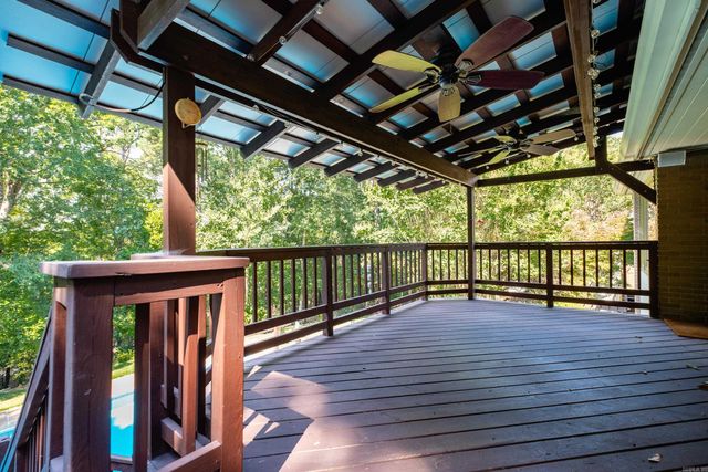 18 Hickory Hills Circle, Little Rock, AR 72212