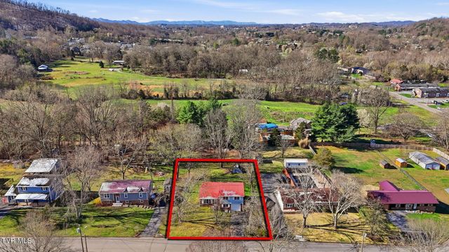 2610 Austin Village Boulevard, Johnson City, TN 37601