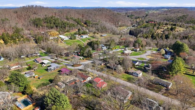 2610 Austin Village Boulevard, Johnson City, TN 37601