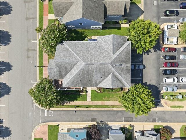 214 S 2nd ST C, Hampton, VA 23664