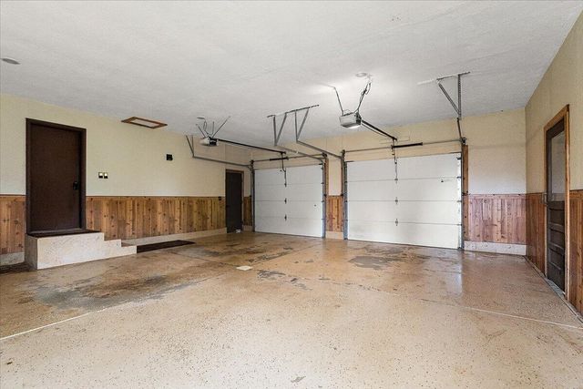 805 W Moore Road, Ashland Twp, MI 49327