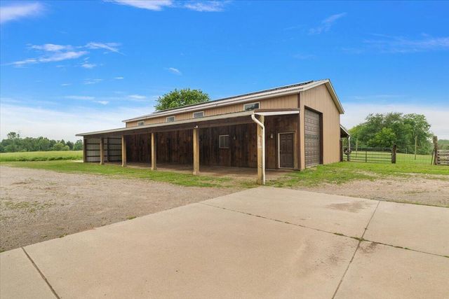 805 W Moore Road, Ashland Twp, MI 49327
