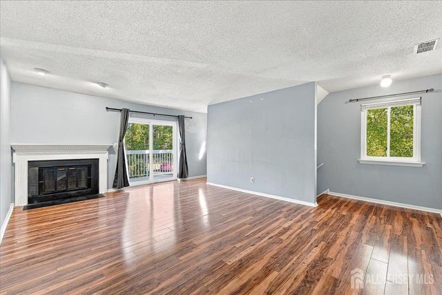 34 Foxtail Lane, South Brunswick, NJ 08852