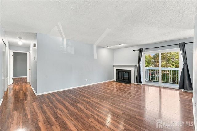 34 Foxtail Lane, South Brunswick, NJ 08852