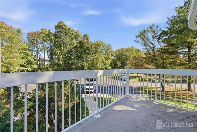 34 Foxtail Lane, South Brunswick, NJ 08852