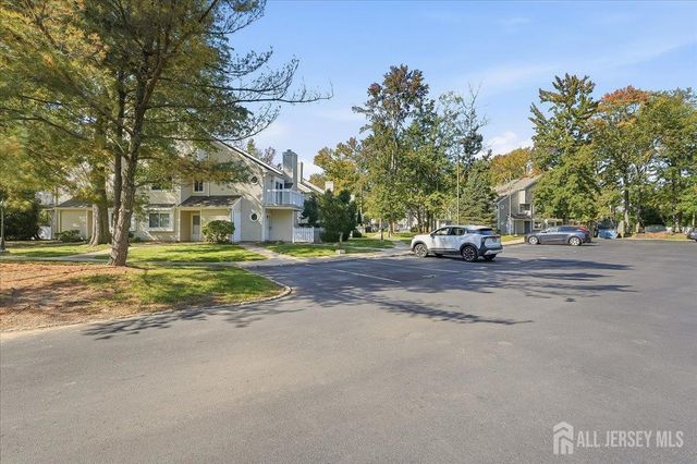 34 Foxtail Lane, South Brunswick, NJ 08852