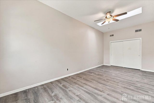 34 Foxtail Lane, South Brunswick, NJ 08852