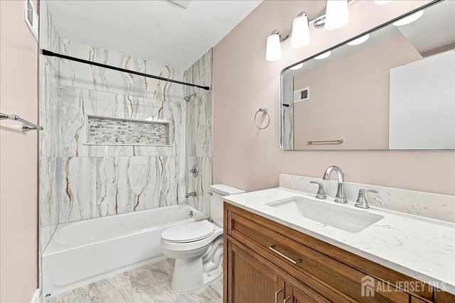 34 Foxtail Lane, South Brunswick, NJ 08852