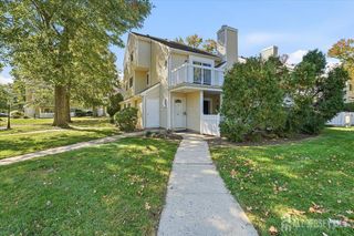 34 Foxtail Lane, South Brunswick, NJ 08852