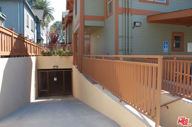 2317 Scarff Street A, Los Angeles, CA 90007