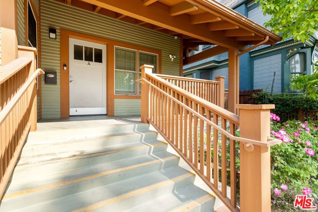 2317 Scarff Street A, Los Angeles, CA 90007