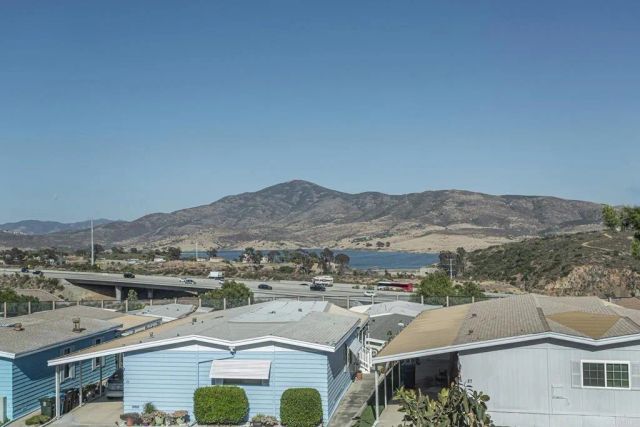 275 S Worthington SPC 52, Spring Valley, CA 91977