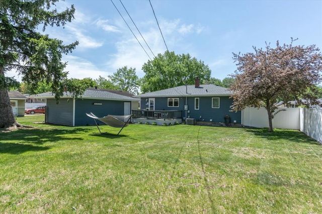 1609 Drury Avenue, Eau Claire, WI 54703