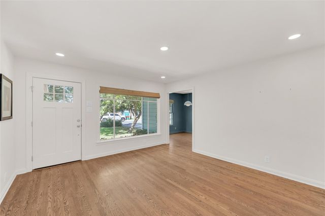 1206 Madison Ave, Austin, TX 78757