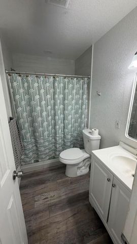 11105 N 22ND STREET, Tampa, FL 33612