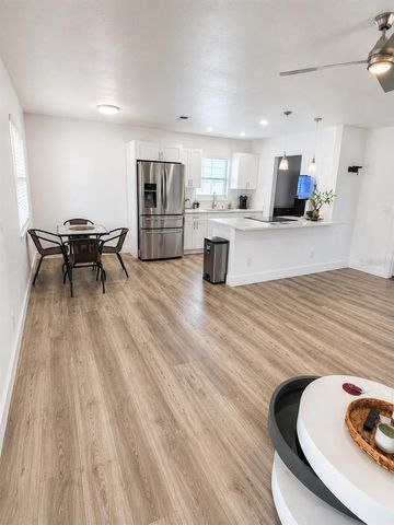 11105 N 22ND STREET, Tampa, FL 33612