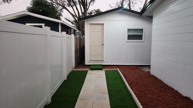 11105 N 22ND STREET, Tampa, FL 33612