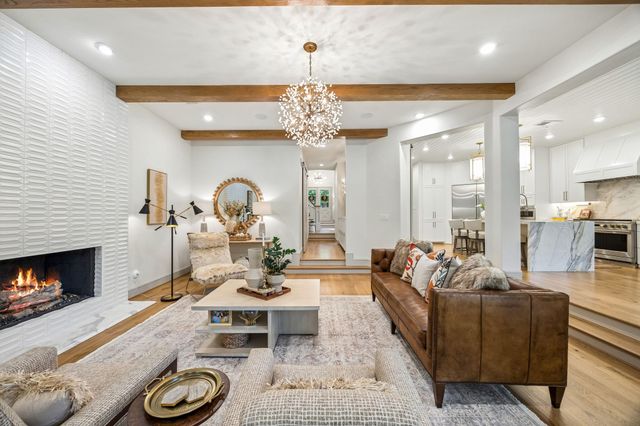 1109 Pecan Hollow Trail, Mckinney, TX 75072