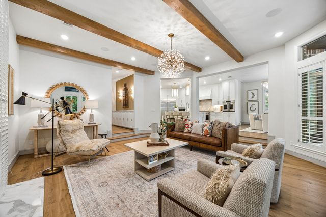 1109 Pecan Hollow Trail, Mckinney, TX 75072