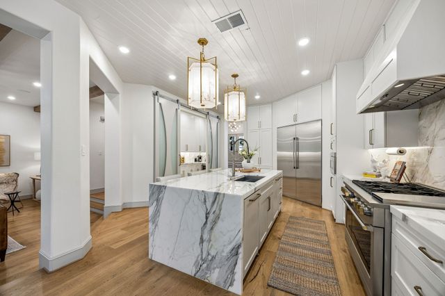 1109 Pecan Hollow Trail, Mckinney, TX 75072