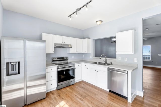 531 Waterbrook Drive, Greenville, SC 29607