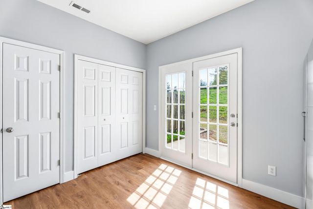 531 Waterbrook Drive, Greenville, SC 29607