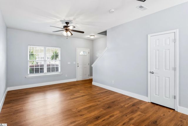 531 Waterbrook Drive, Greenville, SC 29607