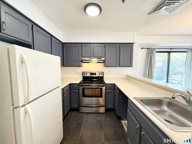 1204 Whitney Avenue 201, Hamden, CT 06517