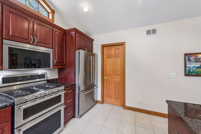 13426 Excelsior Boulevard, Minnetonka, MN 55345
