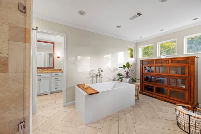 7050 Orchid Lane, Dallas, TX 75230