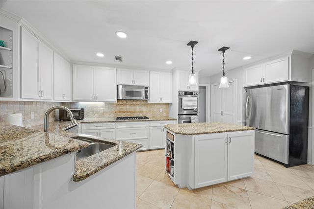 7050 Orchid Lane, Dallas, TX 75230