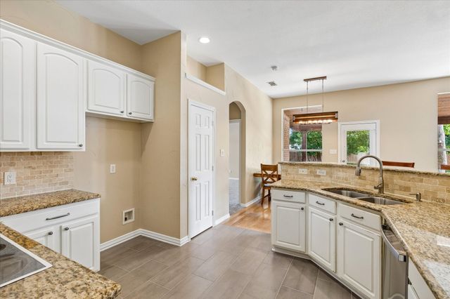 1204 Wildflower Lane, Flower Mound, TX 75028