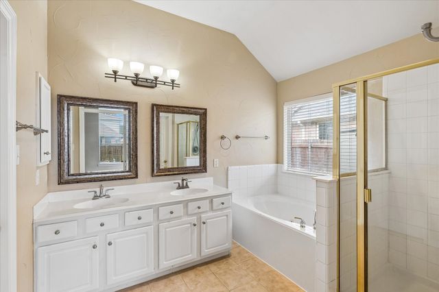1204 Wildflower Lane, Flower Mound, TX 75028